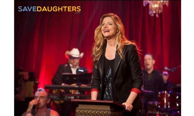 Julia Zemiro Biography